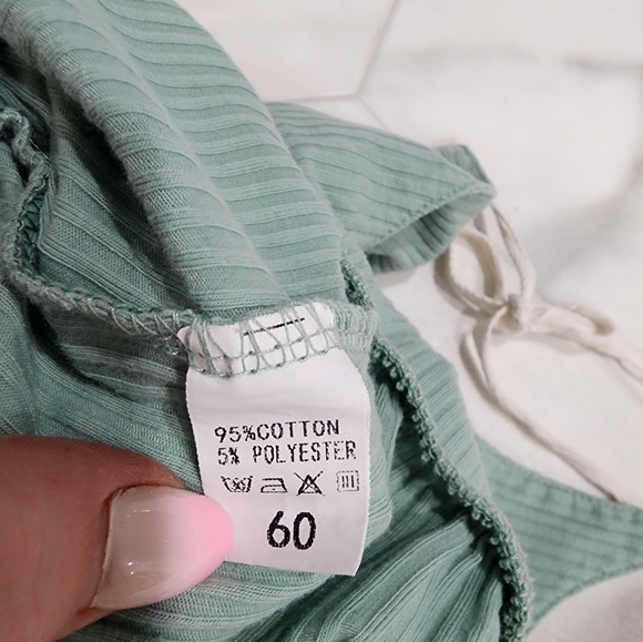 Cutest ever baby girls 6-12 mo. light green/ blue ribbed romper with rainbow 🌈 - Picture 6 of 16